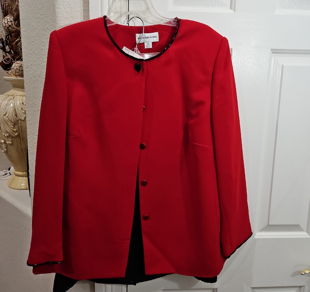 August MAX Women's Blazer with Black Trim